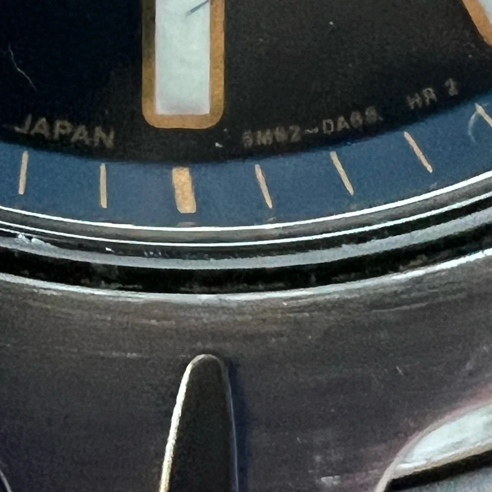 Seiko Kinetic Blue Dial Automatic Rare Men’s Watch Two-Tone Bracelet Date Window
